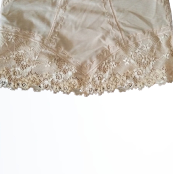 Instant slimmer camisole - Picture 4 of 5